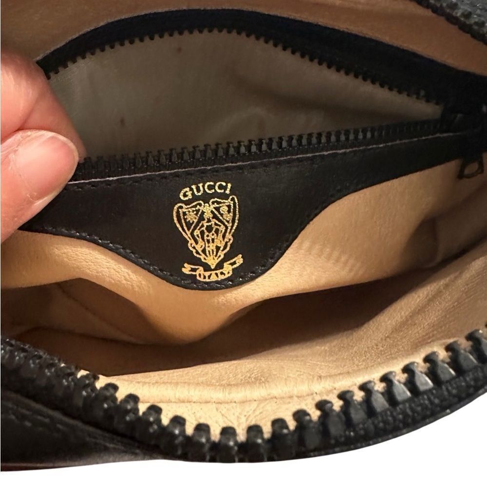 Gucci Black Leather Bag with Gold Logo - Picture 10 of 14